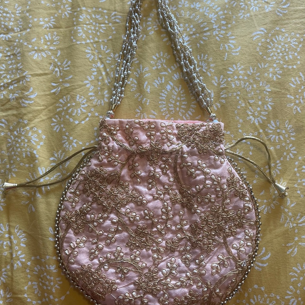 Elegant Pink and Gold Embroidered Beaded Women's Bag NWOT